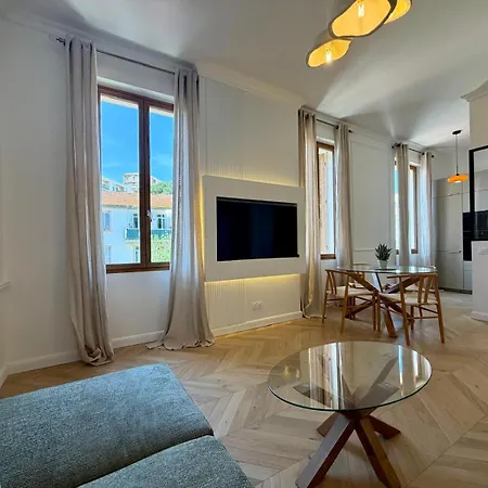 T2 Design En Plein Centre D'ajaccio 아작시오